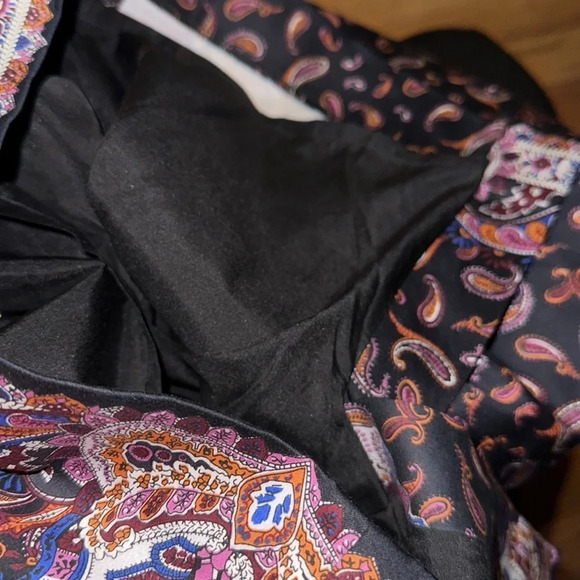 J Crew women’s Multi Paisley The Pencil Skirt Sz 2 - Picture 7 of 12